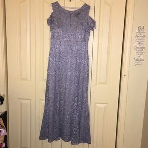 Light grey PROM dress!😍